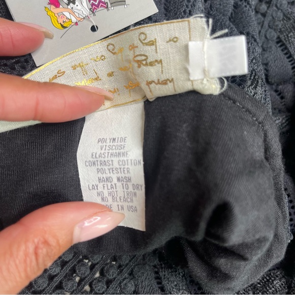 JENS PIRATE BOOTY BOHO Black Skirt - Picture 10 of 13